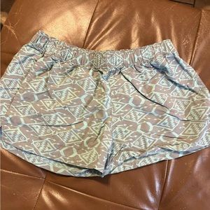 Patagonia fish shorts Sz M women’s